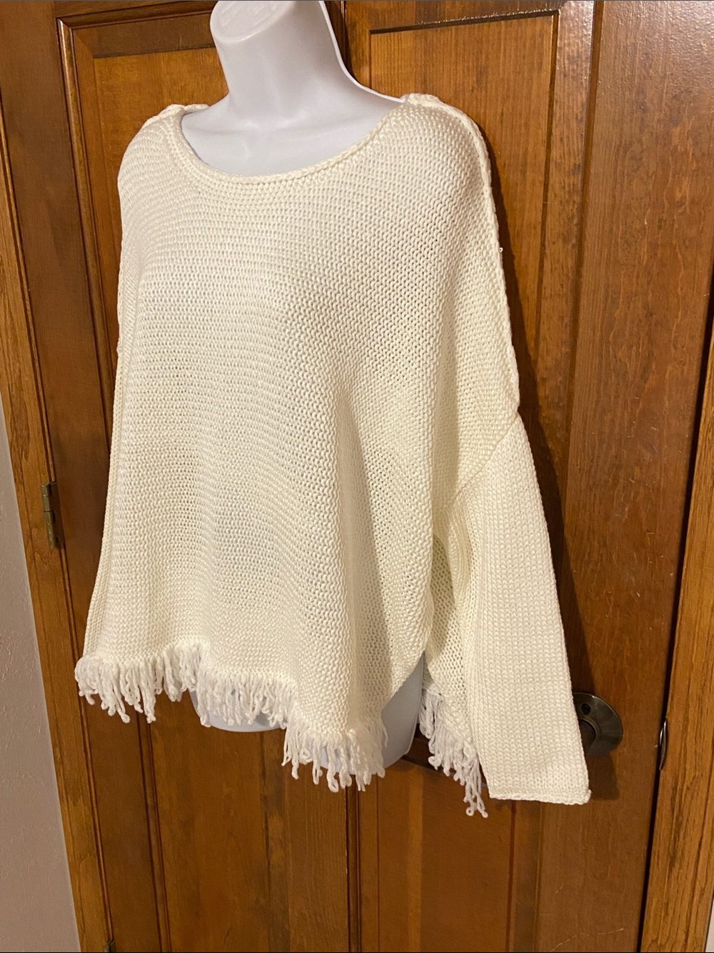 Laurie Felt Baja Sweater with Fringe Hem Detail Size XS/S - Picture 5 of 12